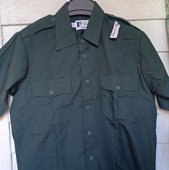 Riverside Work Shirt Short Sleeve right image security guard Button-Down size m - Picture 2 of 10